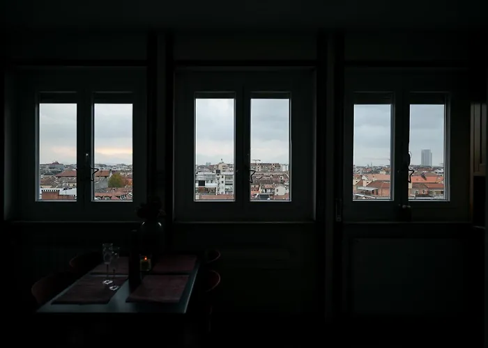 Deluxe- Al Valentino דירה